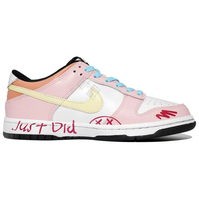 Nike Dunk Low LTDZ