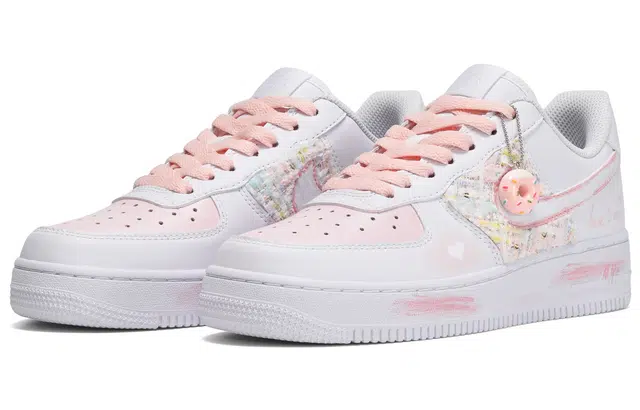 Nike Air Force 1 Low CUS ID 520