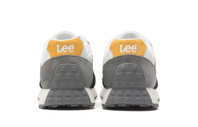Lee