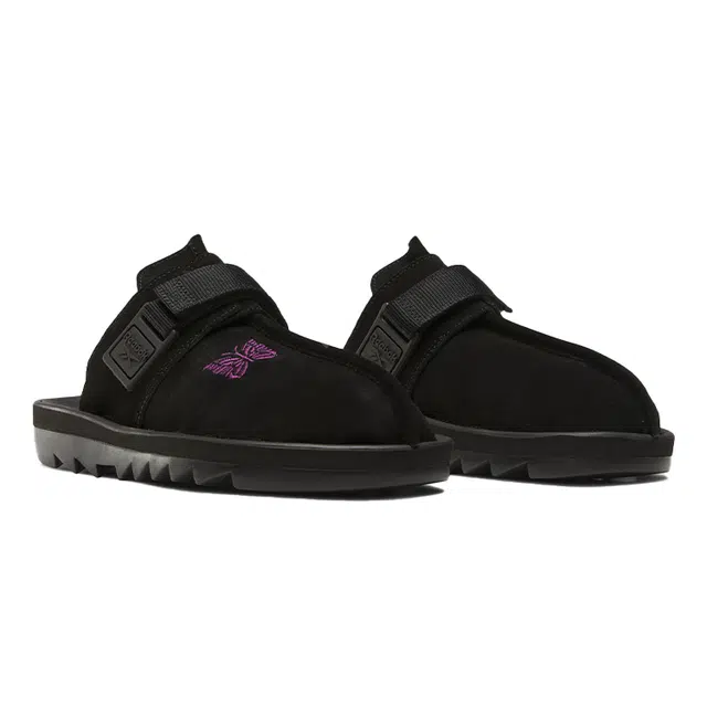 Needles x Reebok Beatnik