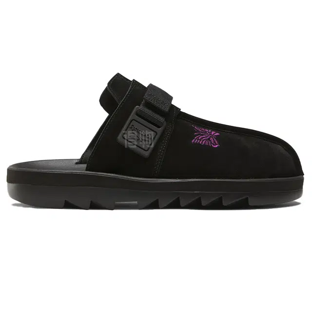 Needles x Reebok Beatnik