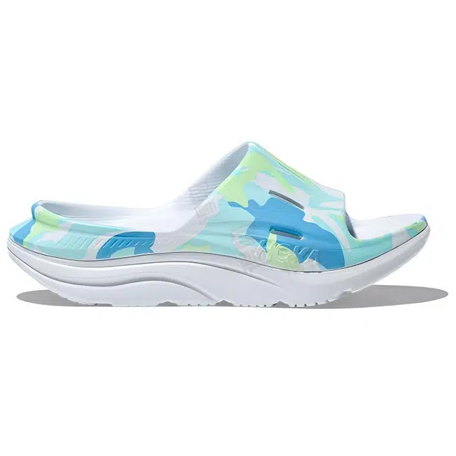 HOKA ONE ONE