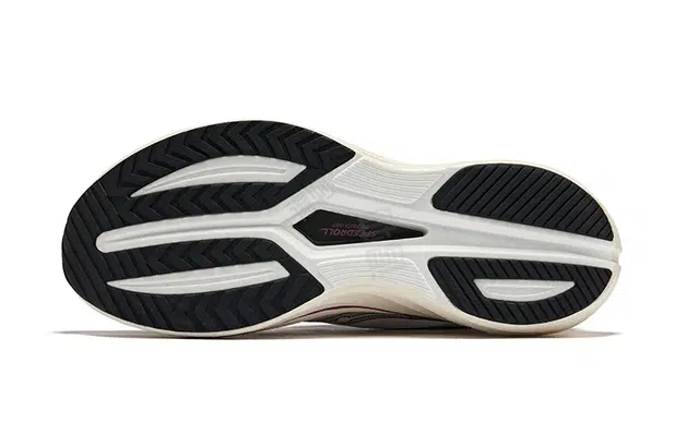 Saucony SLAY 2