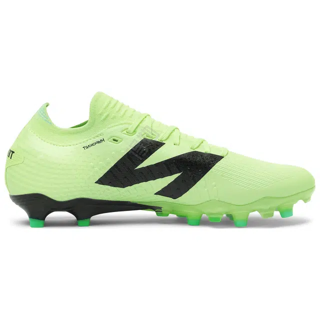 New Balance Tekela V4 FG