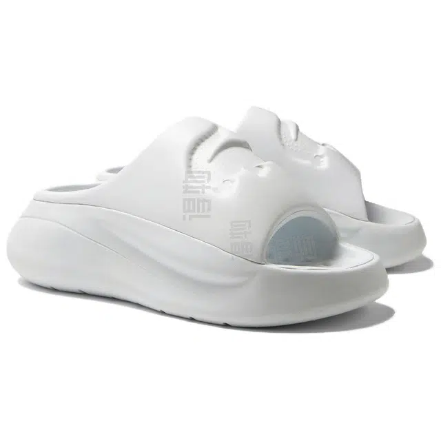 LACOSTE Croco 3.0