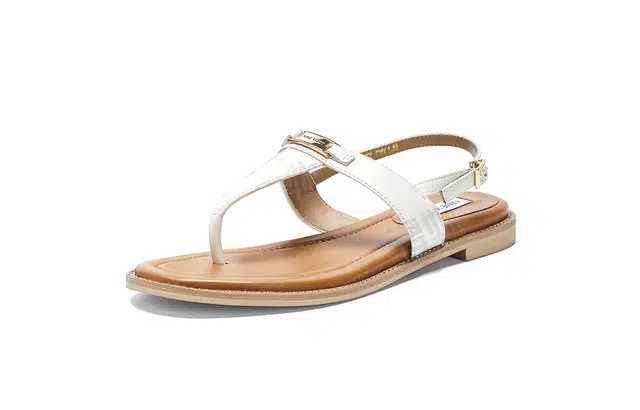 NINE WEST