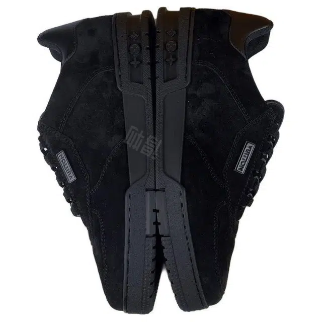 LOUIS VUITTON Trainer