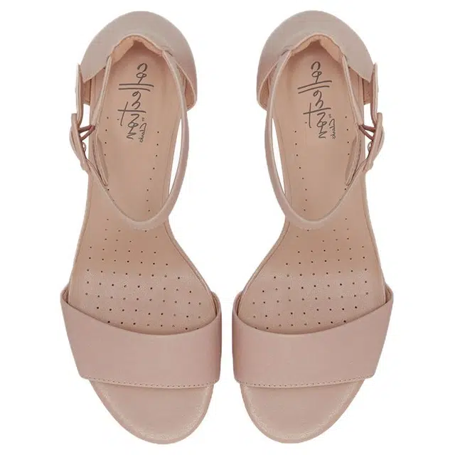 Clarks 7cm