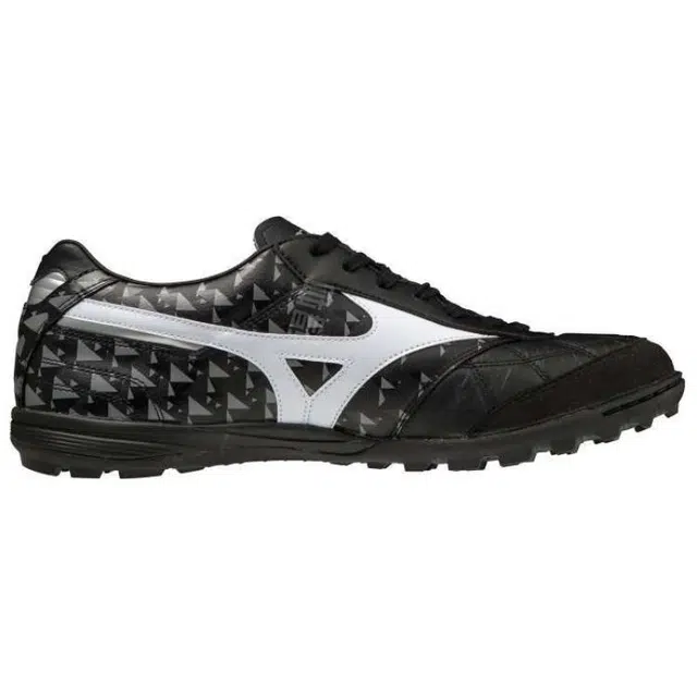 Mizuno Morelia TF
