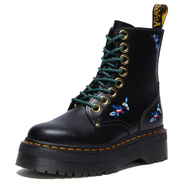 Dr.Martens