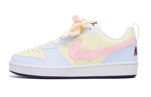 Nike Court Borough Low 520 GS