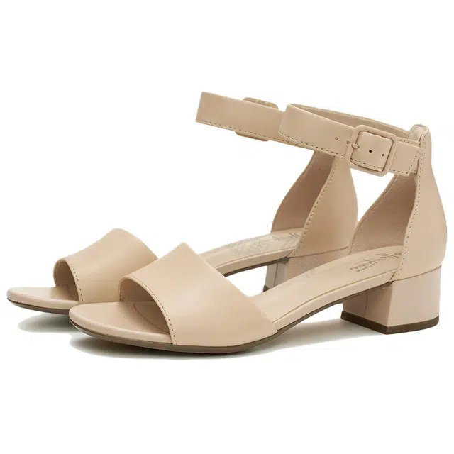 Clarks 4.5cm