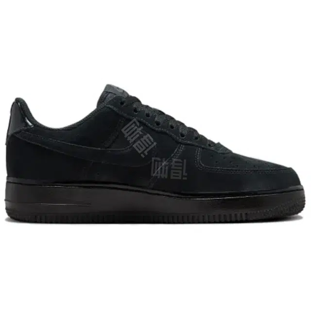 Nike Air Force 1 LOW "BLACK SUEDE"