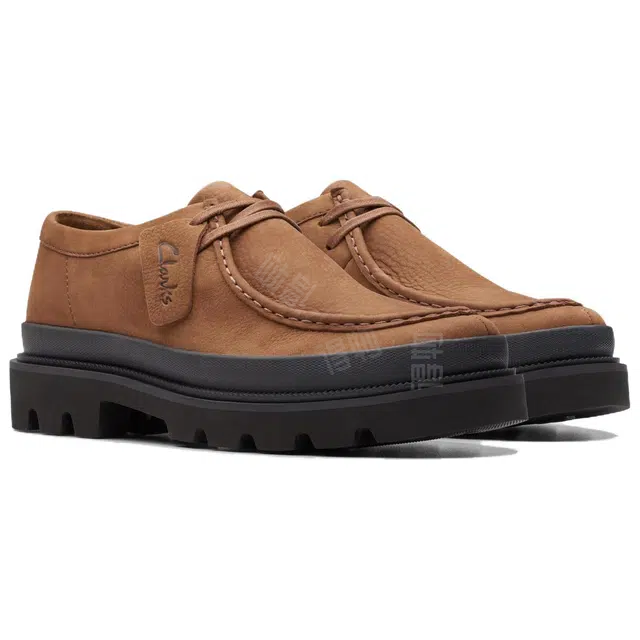 Clarks Badell Seam