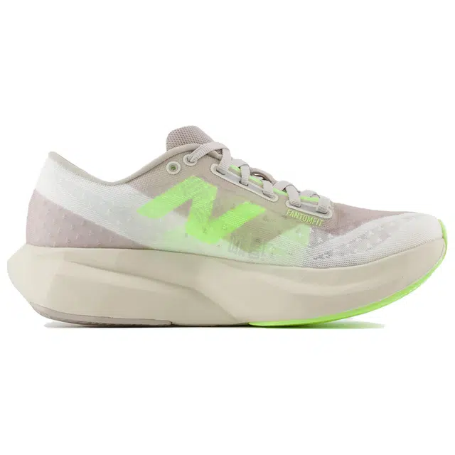 New Balance FuelCell Rebel V4