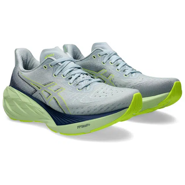 Asics Novablast 4