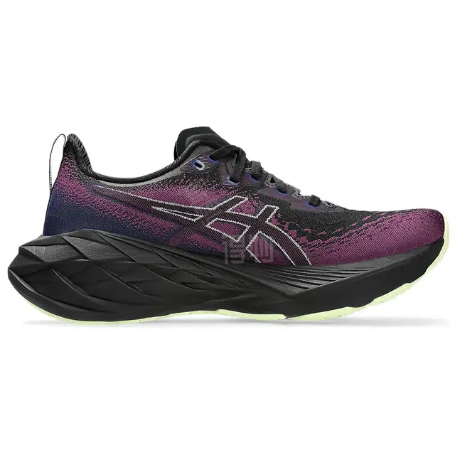 Asics Novablast 4