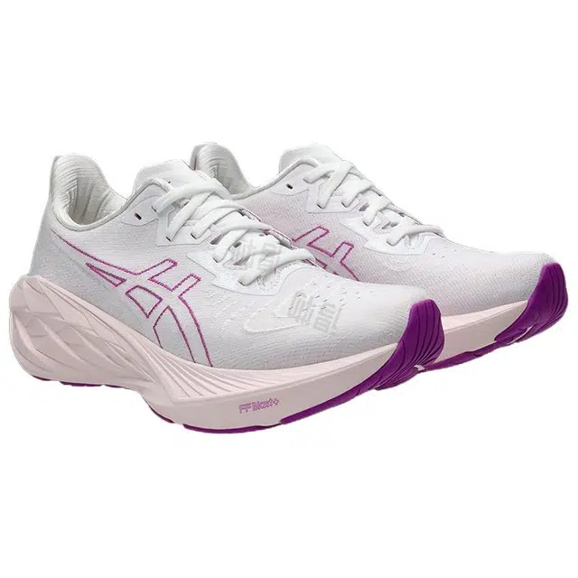 Asics Novablast 4