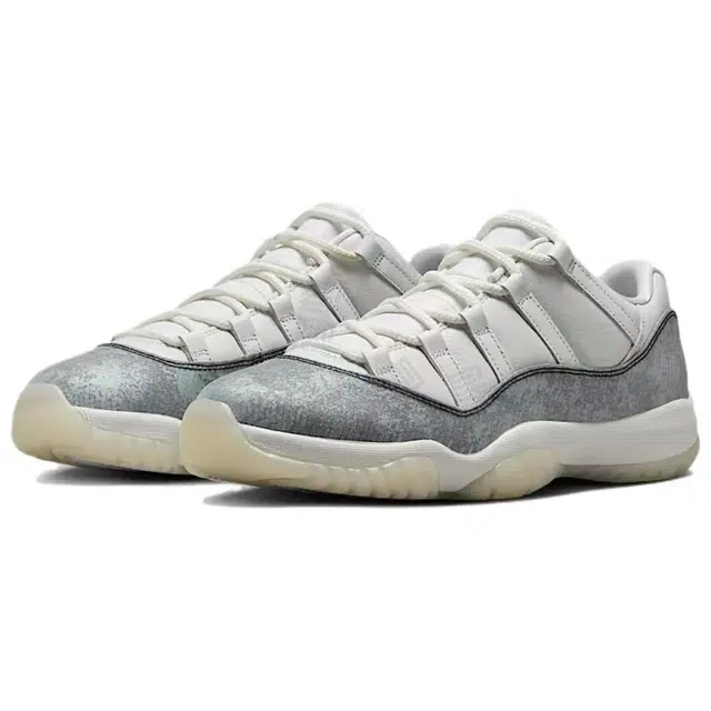 Jordan Air Jordan 11 Low Year of the Snake