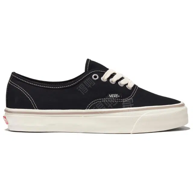 Vans MTE Authentic Reissue 44