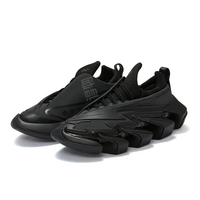 SAFA SAHIN x FILA FUSION SAWW