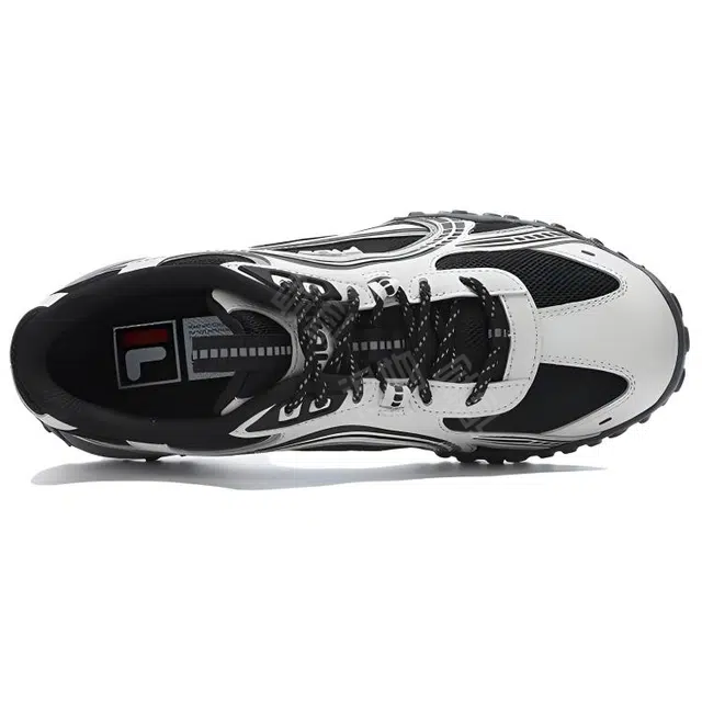 FILA PEBBLE