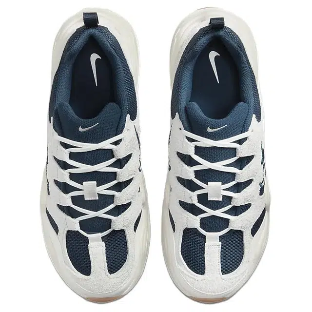 Nike Tech Hera