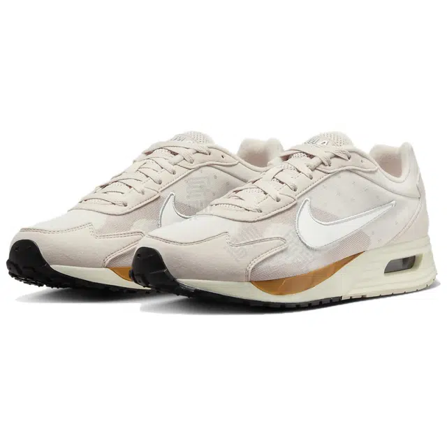 Nike Air Max Solo