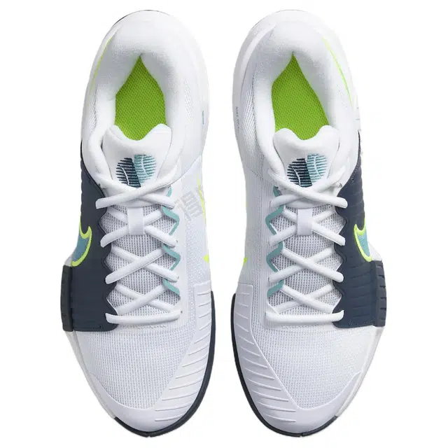 Nike GP Challenge Pro