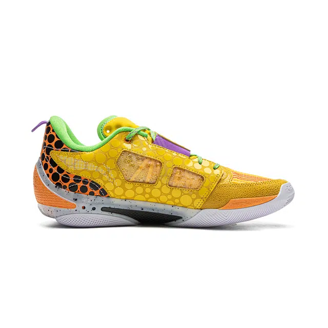 LiNing 808 4 Ultra