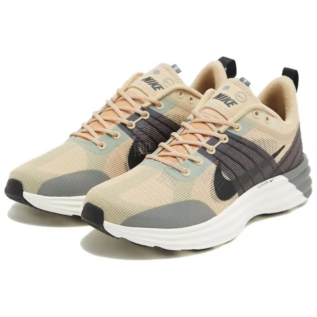 Nike Lunar Roam Sesame
