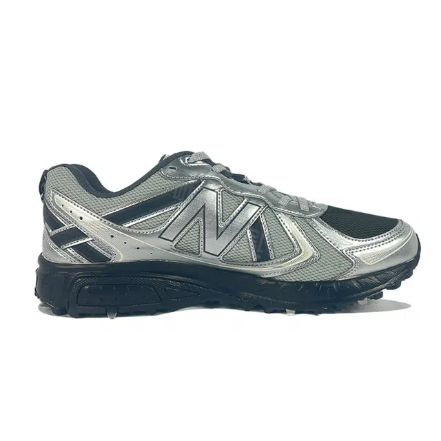 New Balance 410 Silver Black