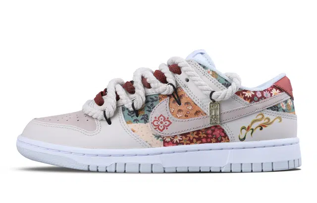 Nike Dunk Low