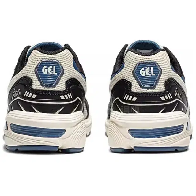 Asics GEL-1090