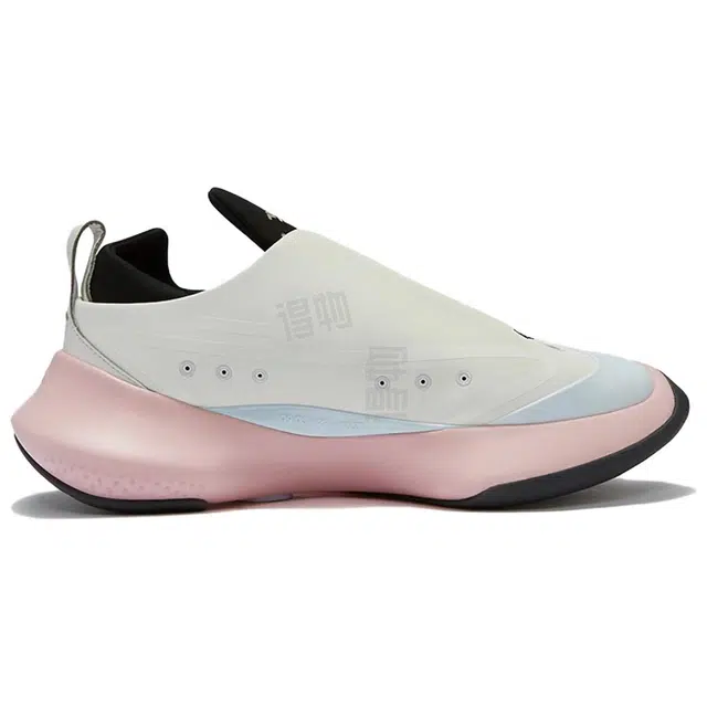 SAFA SAHIN x FILA FUSION SAWW