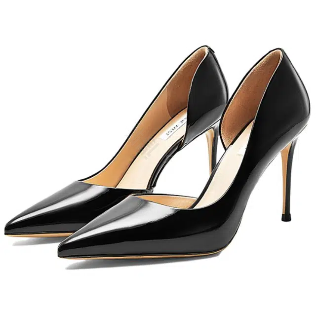 NINE WEST
