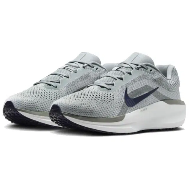 Nike AIR WINFLO 11