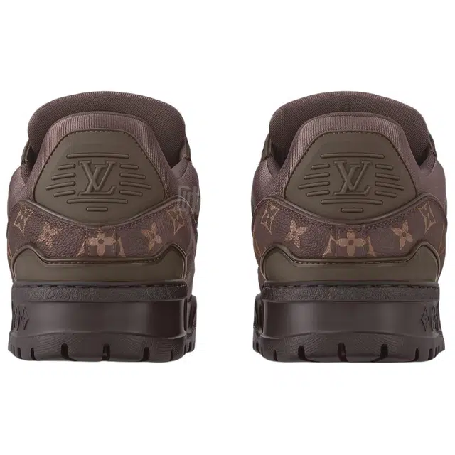 LOUIS VUITTON Trainer Maxi