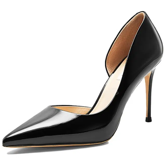 NINE WEST