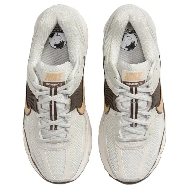 Nike Air Zoom Vomero 5