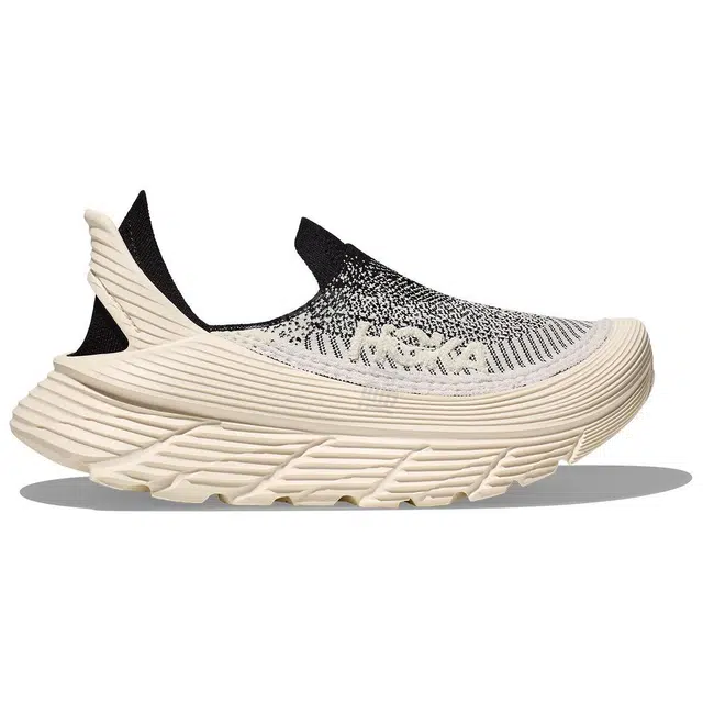 HOKA ONE ONE Restore TC
