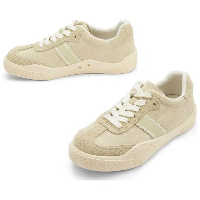TOOMANYSHOES 1