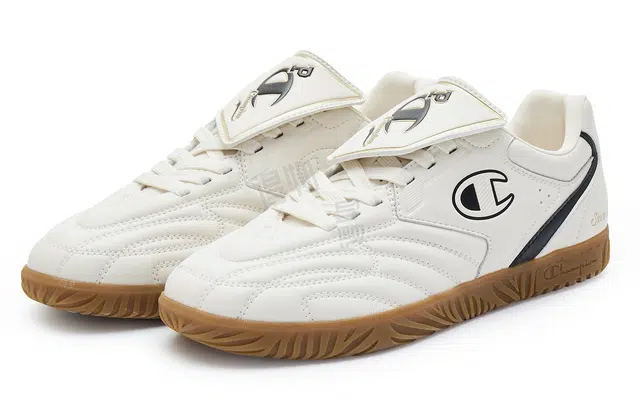 Champion Essentials Blokette-trainer C-Logo