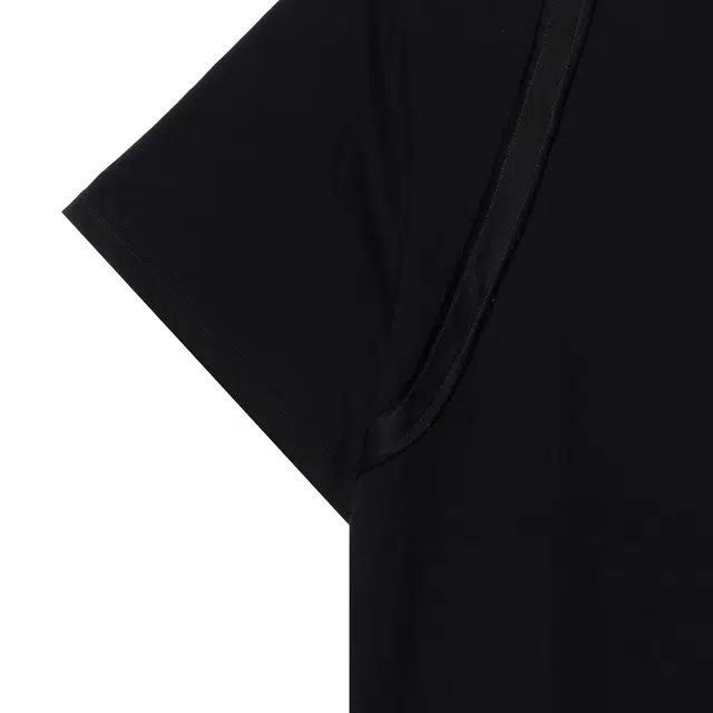 Alexander McQueen T