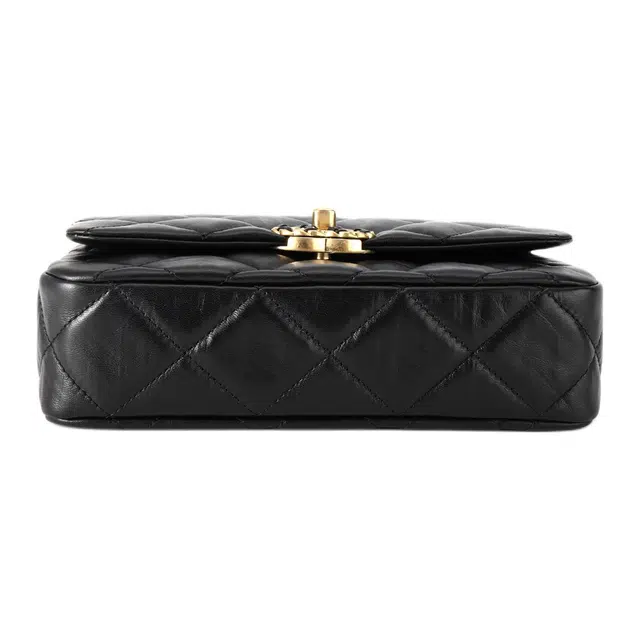 CHANEL 23K Hobo