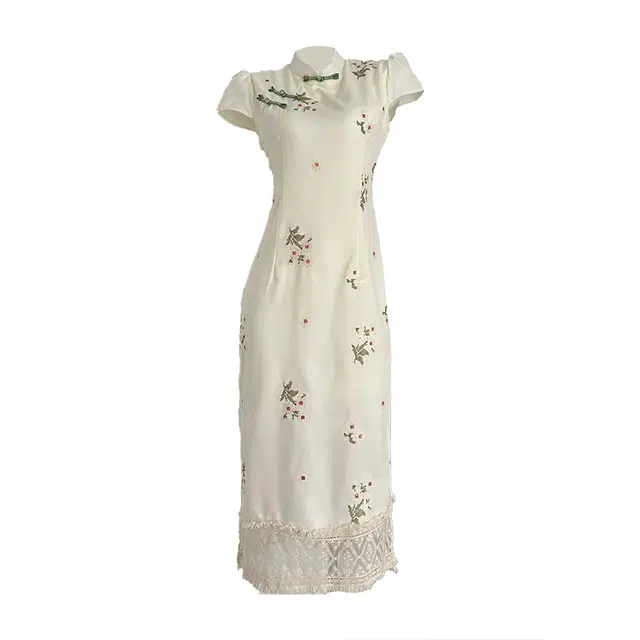 敲模女孩 新中式复古绣花蕾丝拼接收腰气质短袖连衣裙  女款