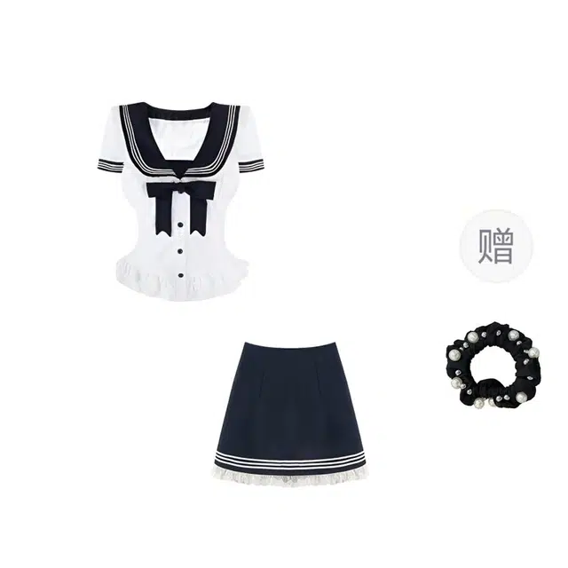 雾闪闪 学院风甜美设计感纯色短袖海军领通勤裙装套装 女款