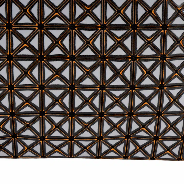 ISSEY MIYAKE Kuro 4