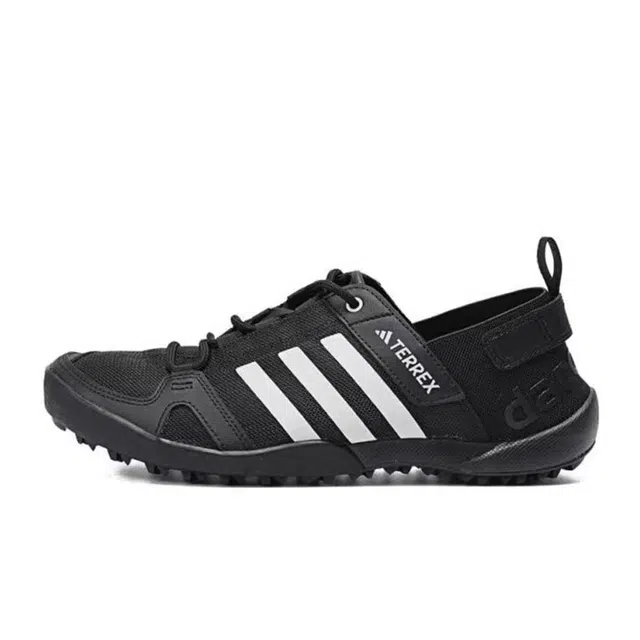 adidas Terrex Daroga