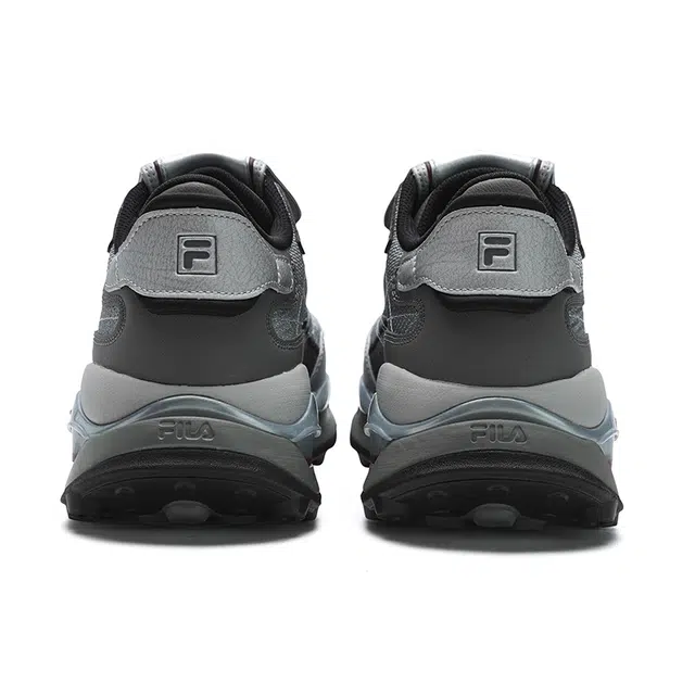 FILA KM2 2